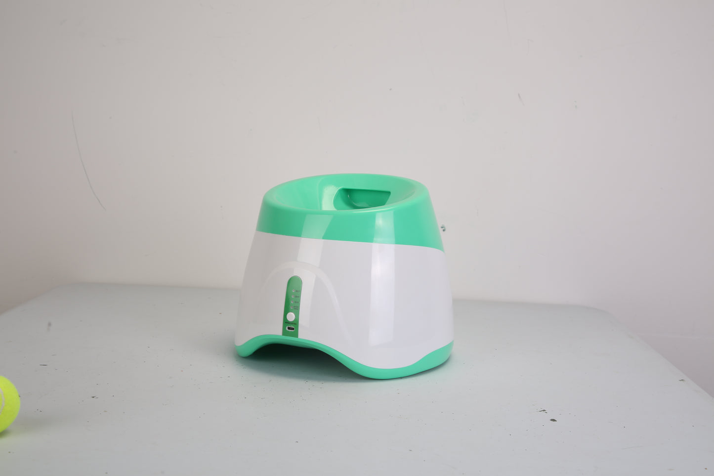 Automatic Dog Ball Launcher Included 6 Tennis Balls